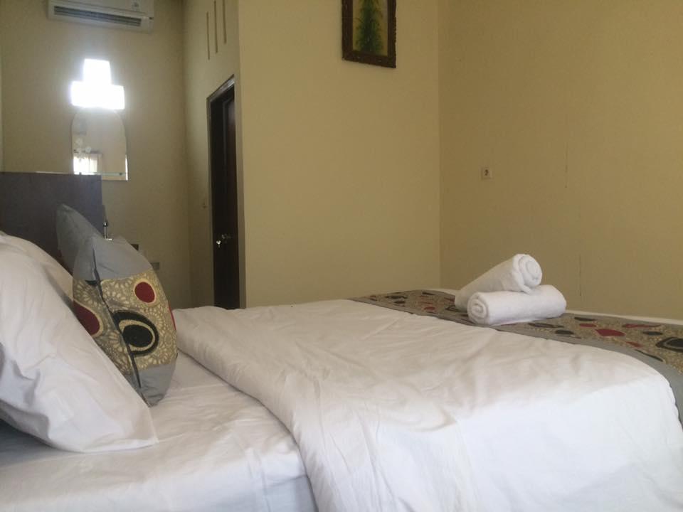 Reynold Artha Guest House نوسا ليمبونغان المظهر الخارجي الصورة